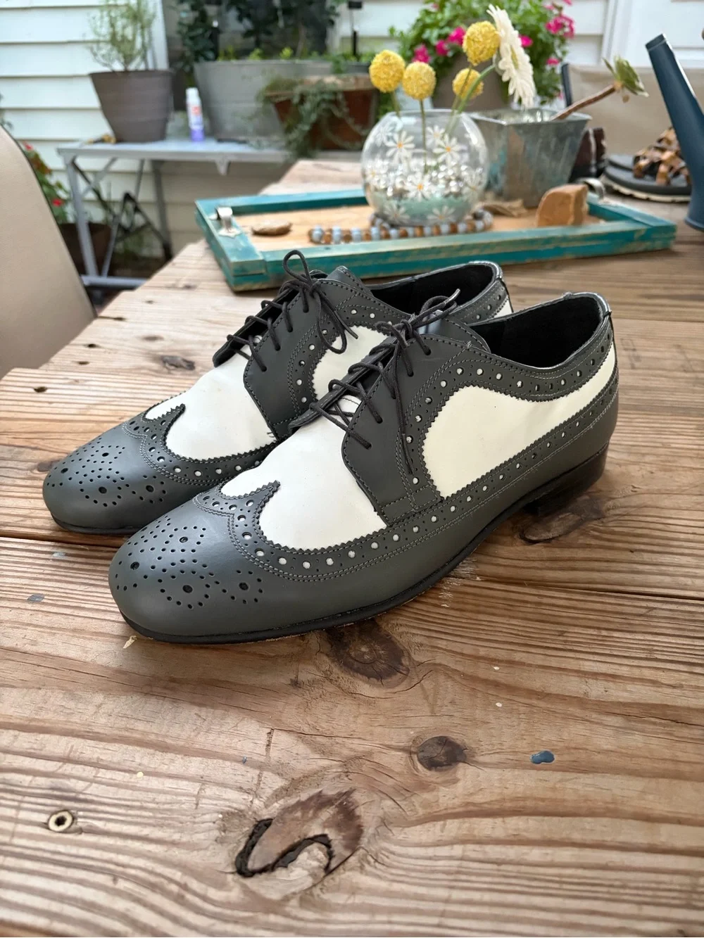 Brentano Men’s Size 10 Gray White Leather Wingtip Brogue Oxfords Made in Mexico